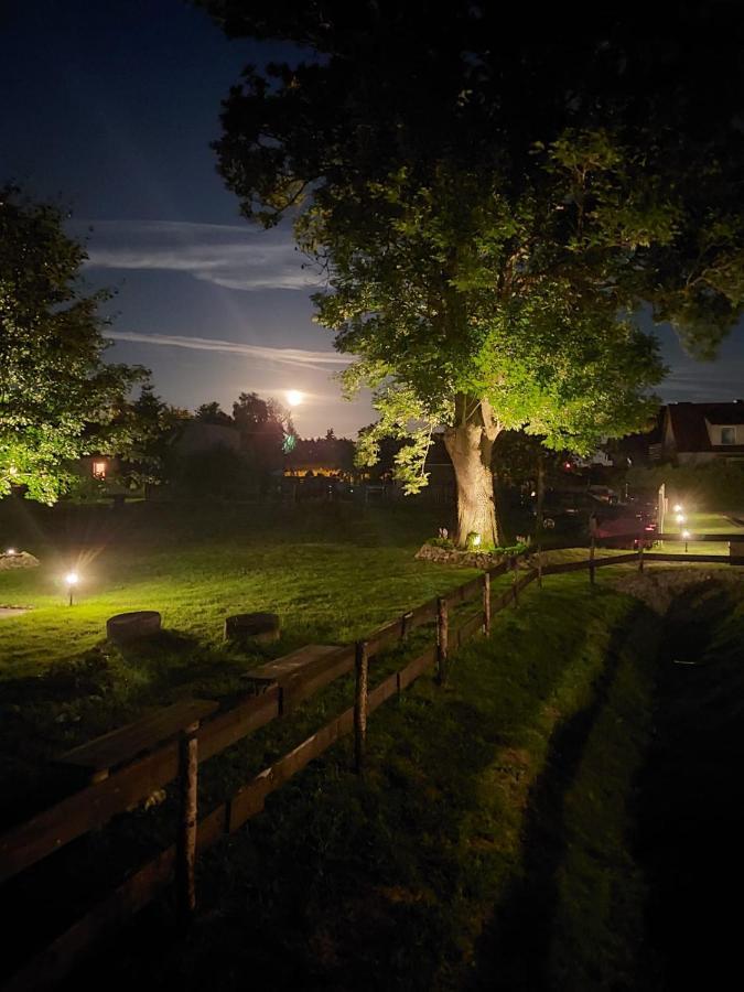 Domki Nad Morzem W Ledzinie Wybrzeze Rewal Niechorze Экстерьер фото